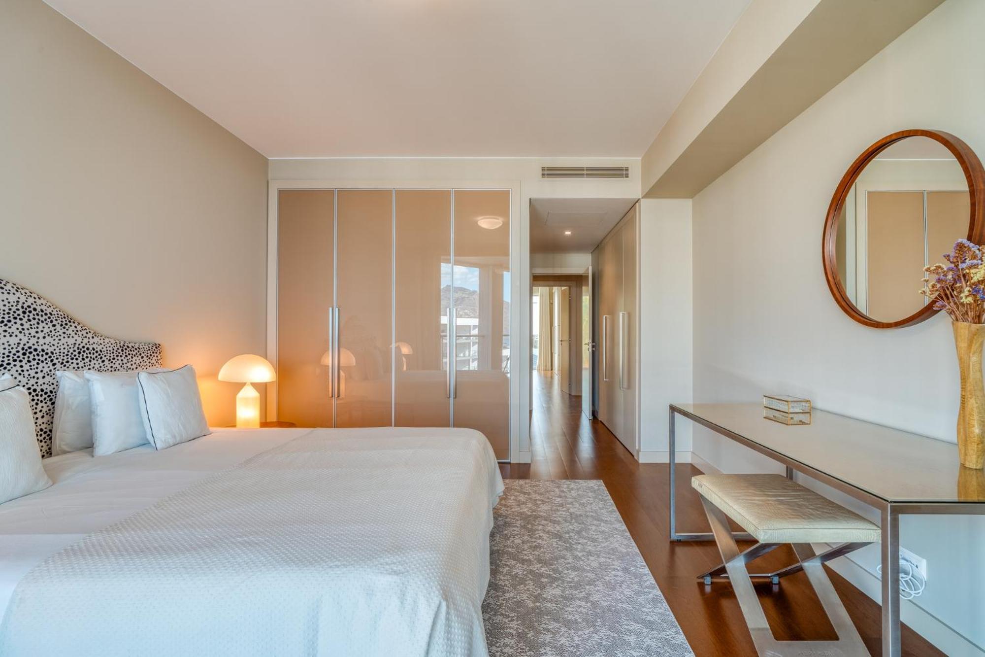 Suite 107 - Two Bedroom Apartment Funchal  Extérieur photo
